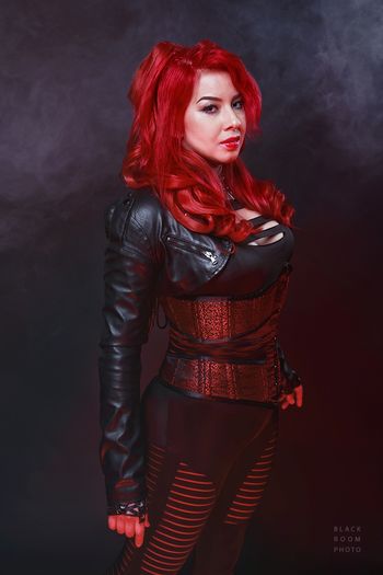 photo by http://blackroomphoto.com/
