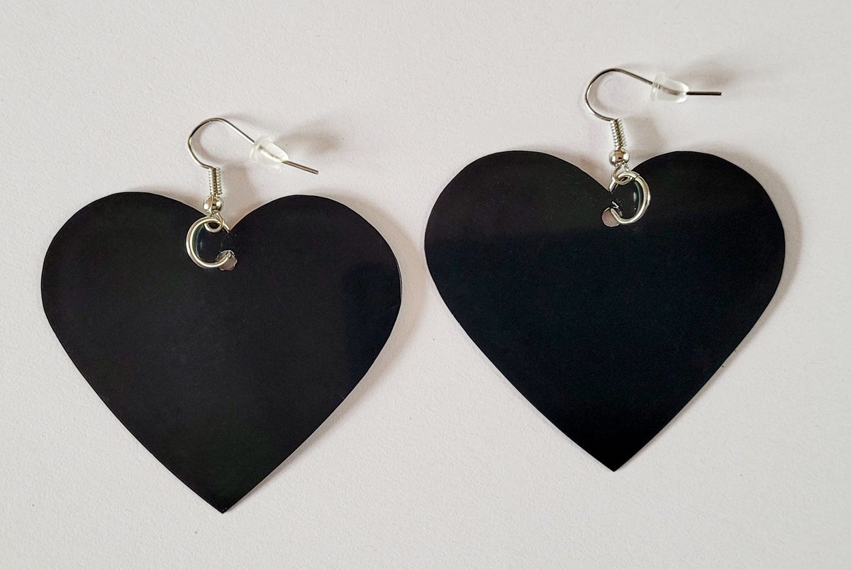 Big Black Hearts