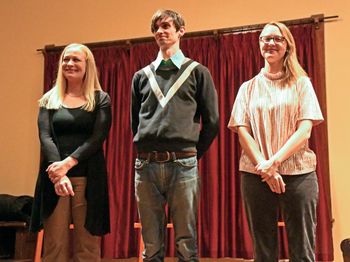 Loved sharing the Tunesmith stage with two other phenomenal local composers, Seth Kinzie & Amy Fairchild. Enterprise, OR, Feb 2024. Photo courtesy of Roger Averbeck.
