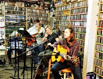 Live in the sty with Sleepy John Sandidge at KPIG Radio 107oink5 FM
