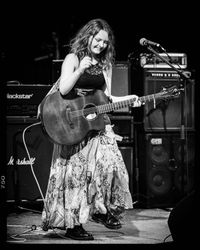 Kiya Ashton at The Vault - Supporting Dan Ashplant