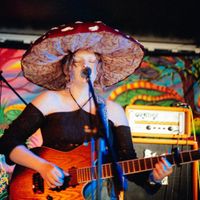 Kiya Ashton ‐ The Peace Tent