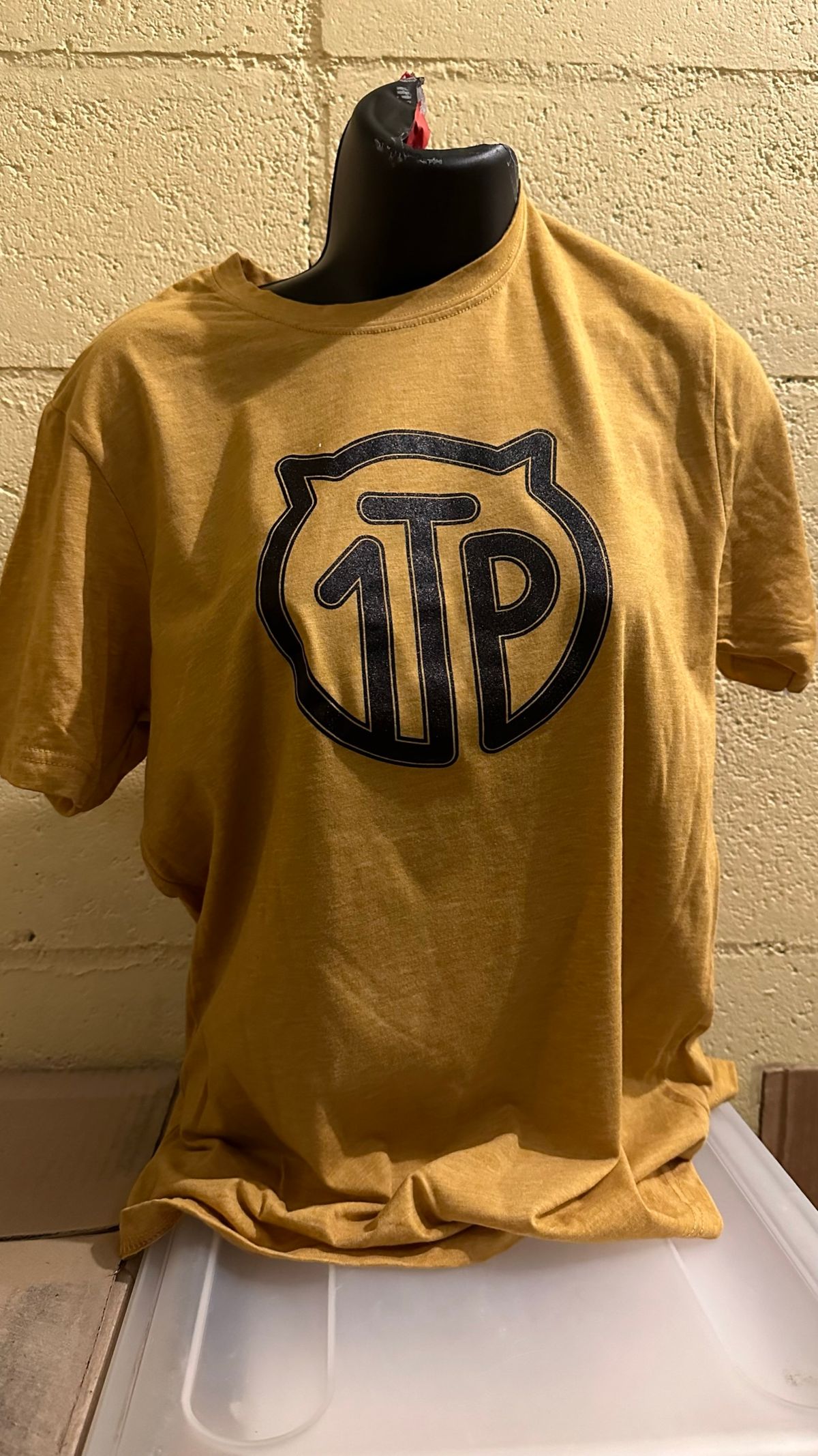 Mens One Ton Pig Logo Shirt