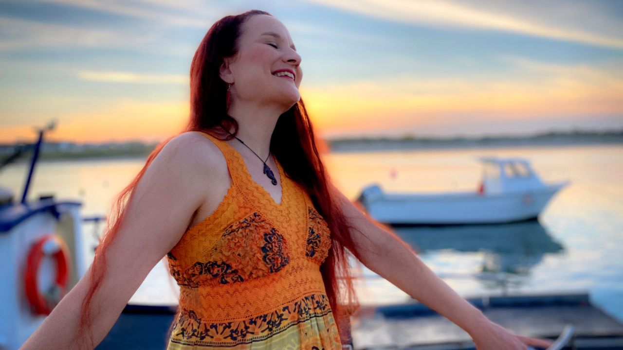 Viikon Promopaketti – Jakso #330 (Haastattelussa Jenny Räisänen)