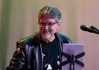 Stevie Eyer Solo