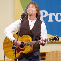Gordon Ward in concert: "Troubadour Tales"