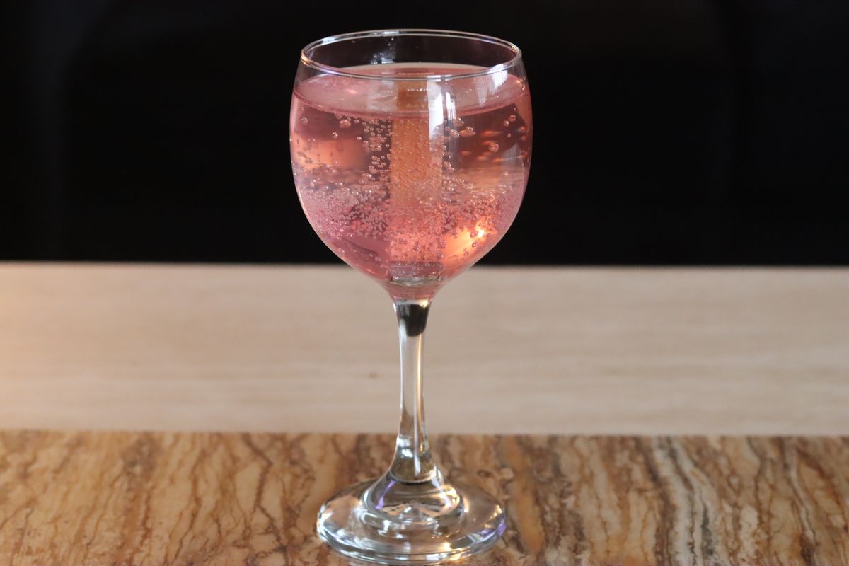 Wood Wick Wine Glass Red and Clear Gel Candle