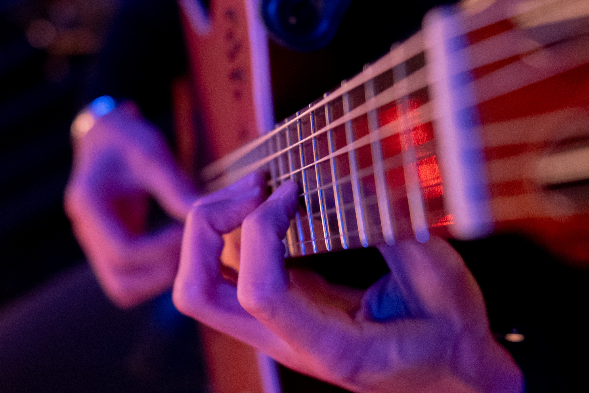 Online Classical Guitar Lessons Left Hand Technique for Beginners