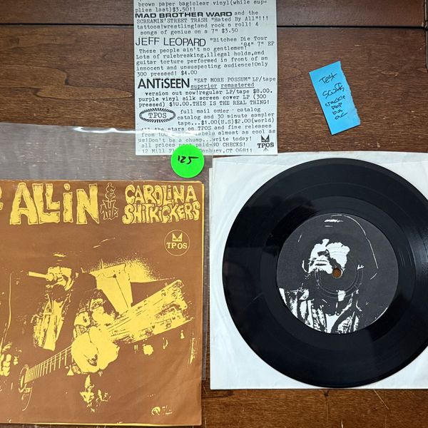 #125 Layin Up With Linda 1st Press USED - #125 LAYIN UP WITH LINDA 1ST