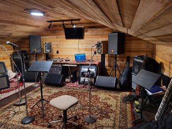 Barnwood Studio
