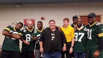 Singing with the Pack at Packer Tailgate Tour
