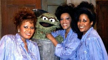 Oscar the Grouch... such a Fun day!
