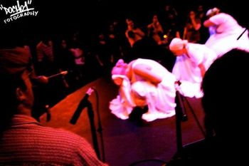 Dancers from Aguacero @ Encuentro Popular 2009
