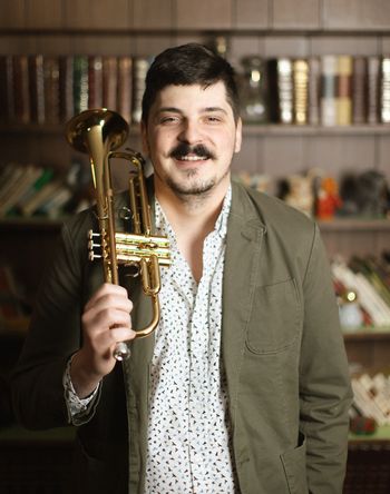 Christian Berglander - Trumpet

Lindsay Ralph Photography
