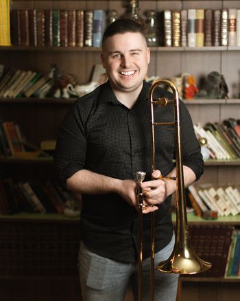 Mark Brennan - Trombone

Lindsay Ralph Photography
