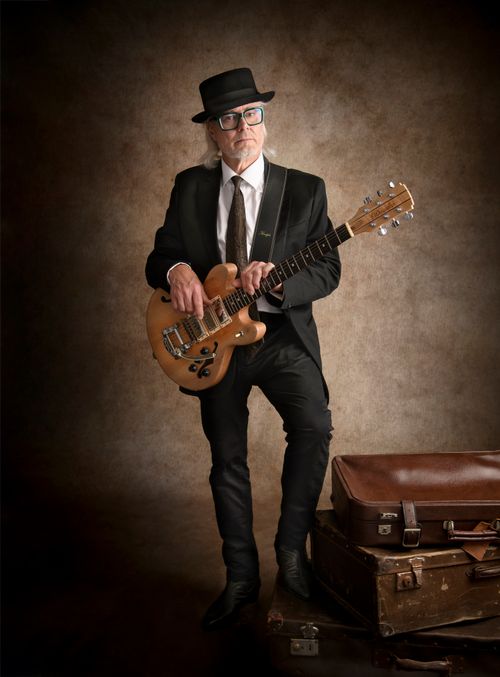 Simon Campbell by Sandra Ventura