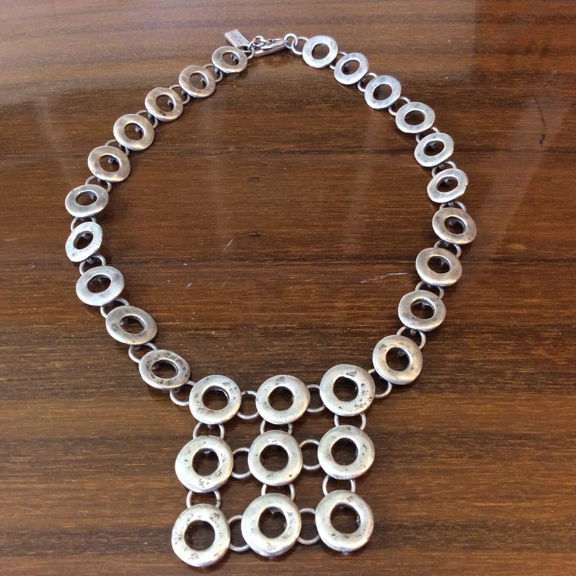 Original Metal Pointus Necklace Paris - Ukamusic