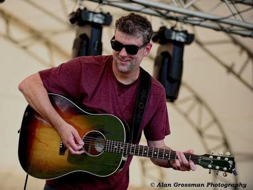Travis Elliott, photo by Alan Grossman