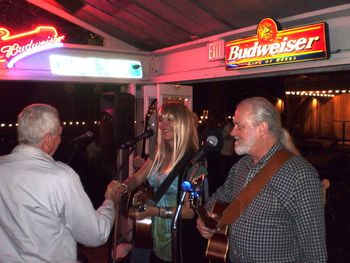 Mary Travers was real down to earth with the fans.
