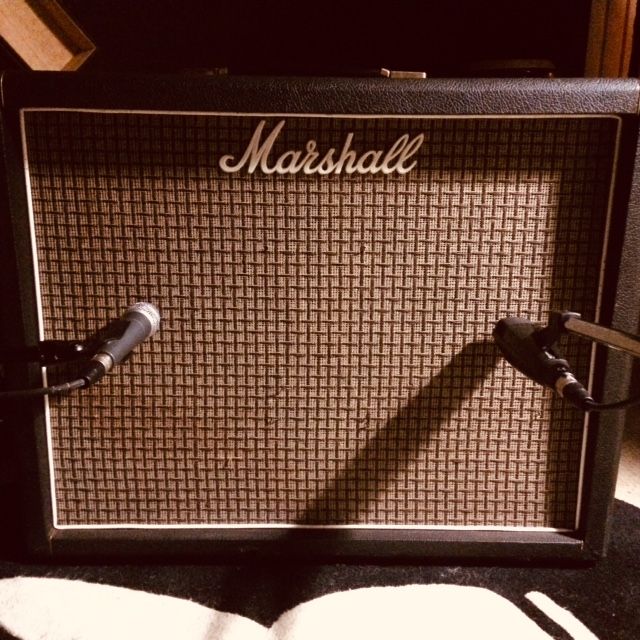 1975 Marshall Model 2045 2x12 Speaker Cabinet