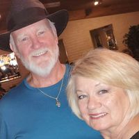 WINDSOR GARDENS AUDITORIUM- SATURDAY NIGHT DANCE- Bryce & Cindy "Livejukeboxstyle"