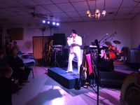ELVIS TRIBUTE SHOW - Biil Chrastil along with Bryce & Cindy "Livejukeboxstyle"