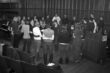 CHORAL WORKSHOP at Columbia University - circle singing photo: Julie Hau
