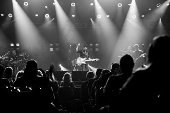 Feb 26, 2022_Sold Out Show @ Crown, Melbourne.  Image Courtesy Ian Laidlaw.
