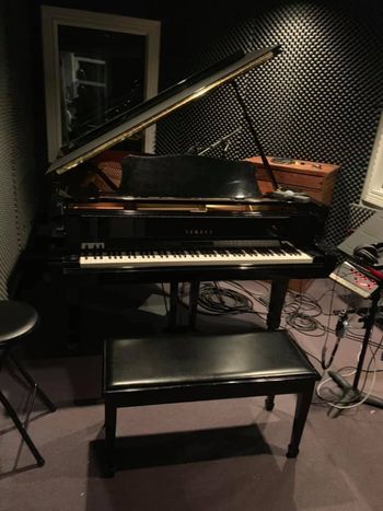 Love this piano!
