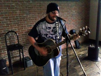 Loose Goose Pub, Hilliard OH, July 2013
