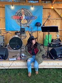 Lilac Hedge Farm Fall Festival