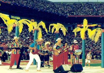 1995 Superbowl Miami, Florida
(L-R) Patrick Frost, John Lastic, Glen Barclay, Dave Birks, Colleen Grant, Lyma Dunbar, Mitch Warner
