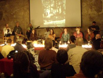 Live Kirtan with Ragani in Milwaukee- we love you, Milwaukee! :-)
