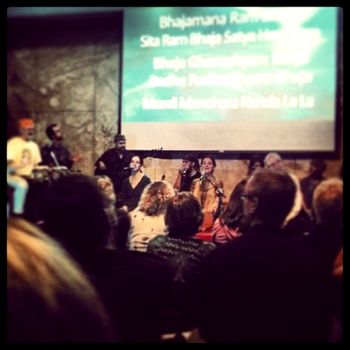 Kirtan with Ragani in Milwaukee (photo courtesy of LakshmiGrace Designs)
