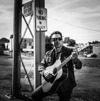 J.J. Vicars solo acoustic (pub style)