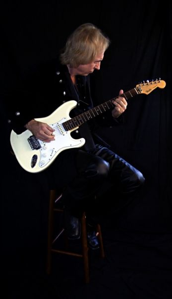 Jimmi Hood 4_
