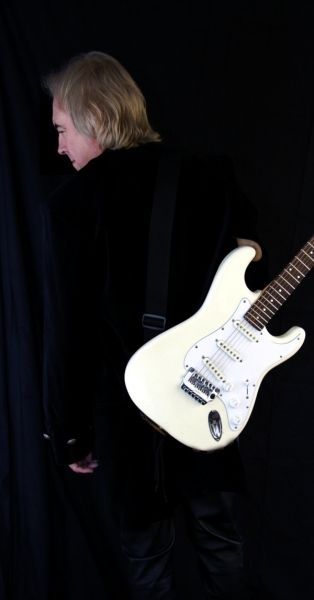 Jimmi Hood 2_
