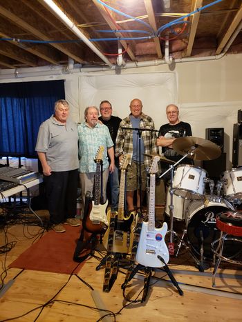 Attila Erdos (keyboards), Mike Doyle (guitar), wep4 (guitar), Bob Dodson (guitar and bass), Nick Erdos (brass). Photo by Rob Pierce (drums)
