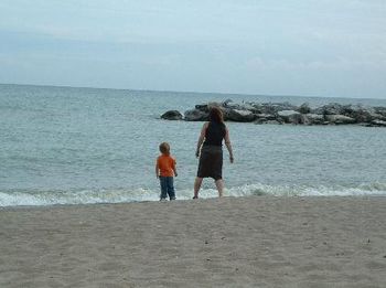 gavin & grandma - lake ontario 4
