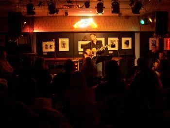 Live at the Bluebird Cafe, Nashville 2009
