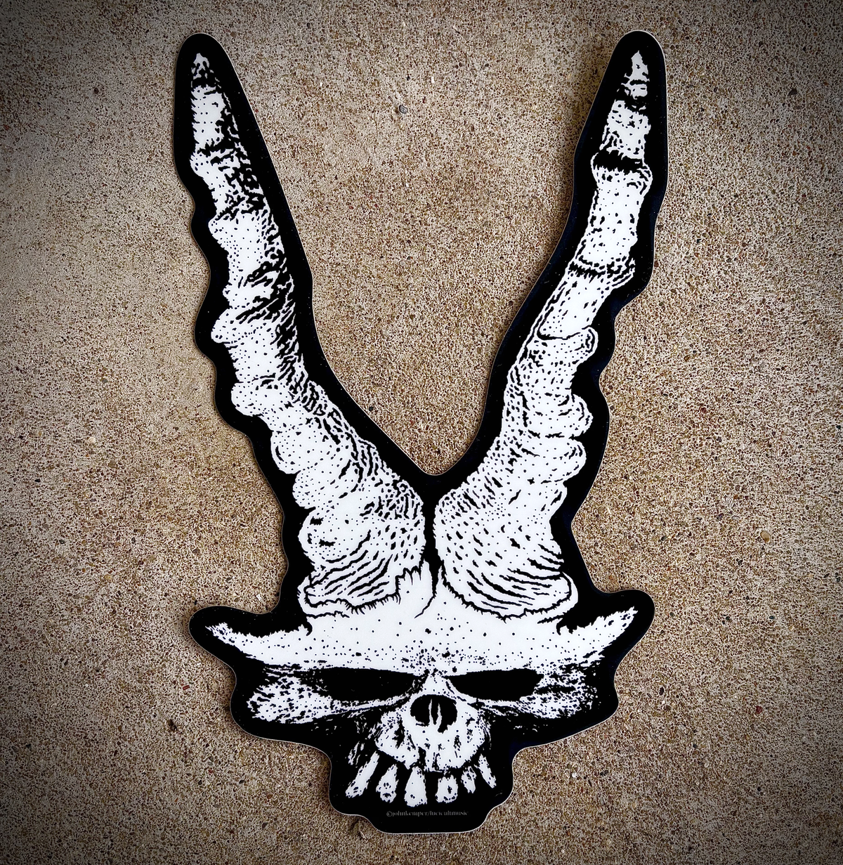 KEMPER SKULL (GLOW) STICKER