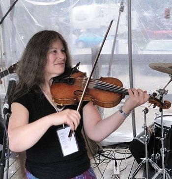 Pam_at_strawberry_2011

