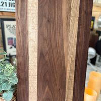 Handmade Solid Wood Cutting Board – AVF2001