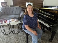 Holly, LIVE from the Living Room-Summer Edition-2
