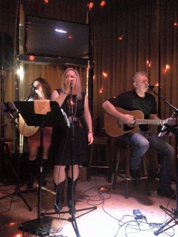 Live Universal B&G 11.4.15 Live show with Carla Buffa & Jeffery Marshall at Universal Bar & Grill Nov. 2015
