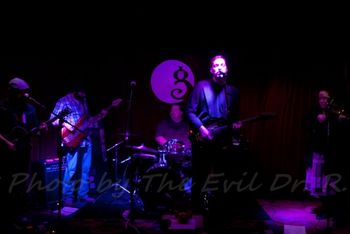 Live at the Grotto in Fort Worth, January 2012 (photo by Richard Nicholson)
