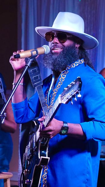 Mr. James Blaque - Lead vocals / Guitar / Bass
