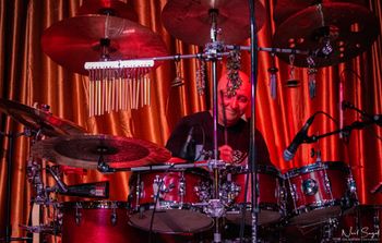With Gus Mancini & Sonic Soul at the Pearl Moon, Woodstock, NY 6 of 8
