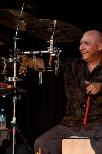 During concert with Kevin McKrell at the Music Haven Stage for Mona Golub.  Photo by Rudy Lu
