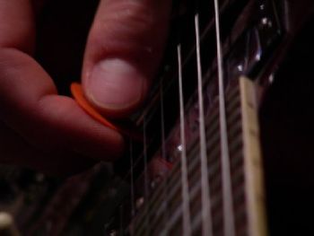guitar finger
